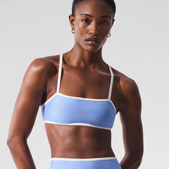 💎 ALO Airlift Charger Bra ❤️🔥 Out of Stock at ALO 💎Crystal Blue ❤️🔥 Size M - Picture 1 of 7